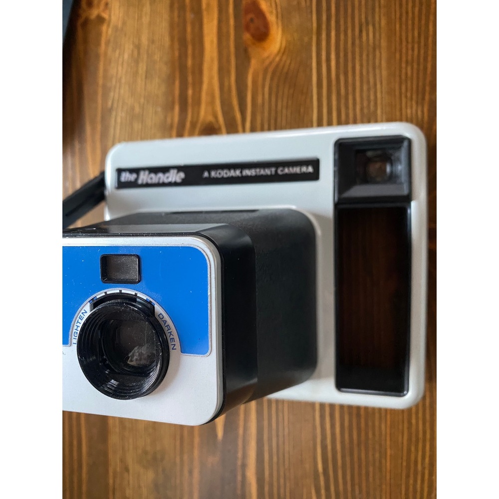 Vintage Kodak The Handle Instant Camera with Original Case and Manual 1970s - Picture 5 of 11